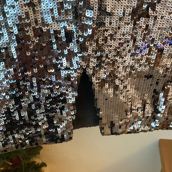 Alice +Olivia sequin cocktail dress! - Picture 5 of 6